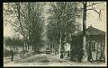 Laval Les Promenades carte postale ancienne