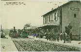 42 Usson-en-Forez Gare Locomotive Carte postale ancienne