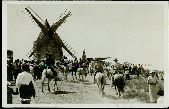 13 Fontvieille Camargue moulin � vent Carte postale ancienne