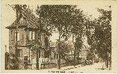 14 Dives-sur-Mer BURLOT Chauffeur Carte postale ancienne