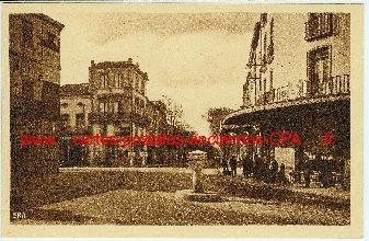 11 Sigean Carrefour Central plaque Carte postale ancienne